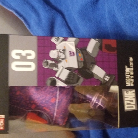 Megatron DZNR transformer toy - Picture 4 of 4